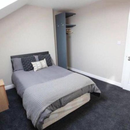 Host Liverpool - City Centre Townhouse, Group Friendly & Parking 外观 照片